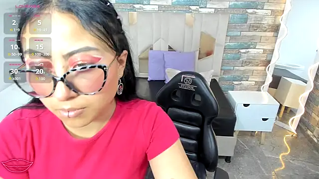 Amhira Tay online show from July 2026 07:18:02 PM