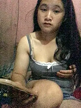 Ninaa01 online show from May 2026 02:50:02 PM