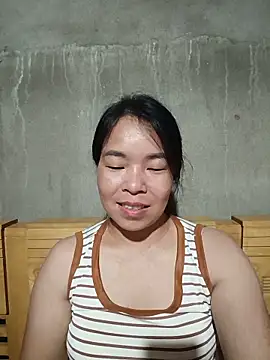 Snapshot of Baby_hott chatting on June 2026 03:46:02 PM Baby hott online show from June 2026 03:46:02 PM