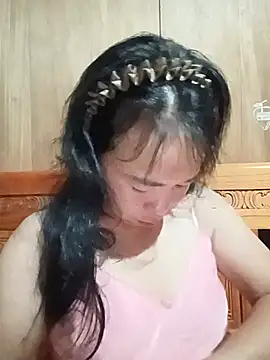 Snapshot of Baby_hott chatting on June 2026 02:06:02 PM Baby hott online show from June 2026 02:06:02 PM