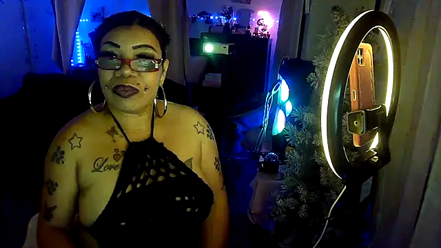 Snapshot of NailGoddessnow chatting on May 2026 06:07:02 AM NailGoddessnow online show from May 2026 06:07:02 AM