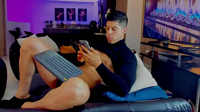 lukas green11 online show from June 2026 07:31:02 PM