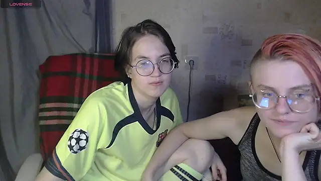   Freya    online show from June 2026 07:42:02 PM