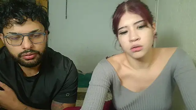 LYNN N SAMMAEL online show from May 2026 05:02:01 AM