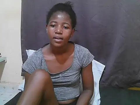 Sweet-tatiana online show from June 2026 09:31:01 PM