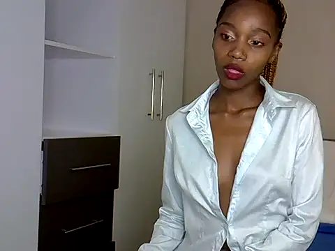 Snapshot of Sexycarll9 chatting on May 2026 05:11:01 PM Sexycarll9 online show from May 2026 05:11:01 PM