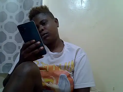 Snapshot of queentashana chatting on June 2026 06:00:02 AM queentashana online show from June 2026 06:00:02 AM