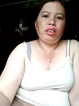 -Yeyi- online show from June 2026 11:13:01 PM
