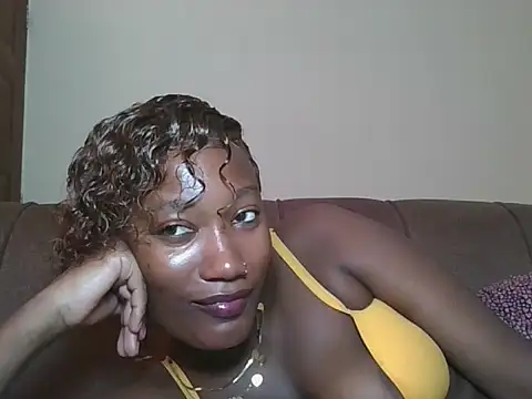 misspretty001 online show from June 2026 01:38:02 PM