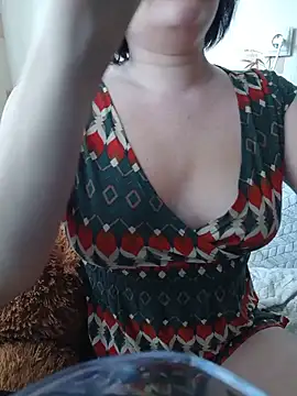Snapshot of SeductiveSirenX chatting on May 2026 10:04:02 AM SeductiveSirenX online show from May 2026 10:04:02 AM