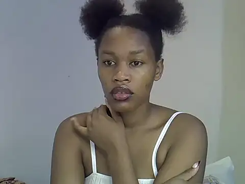 Snapshot of ANGEL_MIA23 chatting on May 2026 01:46:02 AM ANGEL MIA23 online show from May 2026 01:46:02 AM