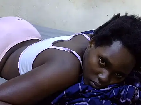 pretty leila1 online show from June 2026 12:22:01 PM