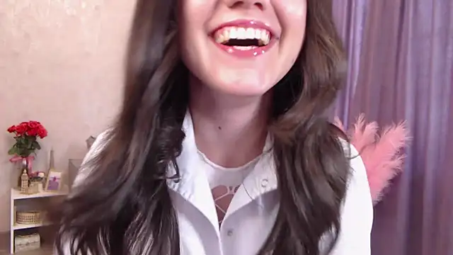 SusanMorandi online show from June 2026 09:04:01 AM