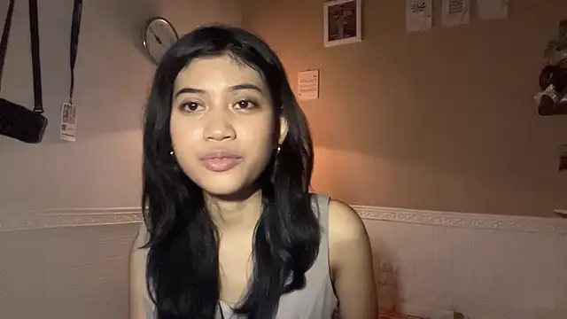 AllisonLundrigan online show from May 2026 12:21:02 PM