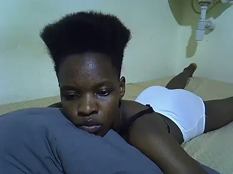 Snapshot of slender_queen15 chatting on June 2026 06:41:02 PM slender queen15 online show from June 2026 06:41:02 PM