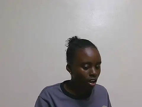 Snapshot of SassyTarrif chatting on May 2026 06:13:01 PM SassyTarrif online show from May 2026 06:13:01 PM
