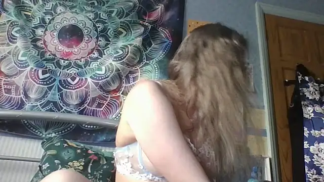 Izzylove47 online show from June 2026 09:26:02 AM