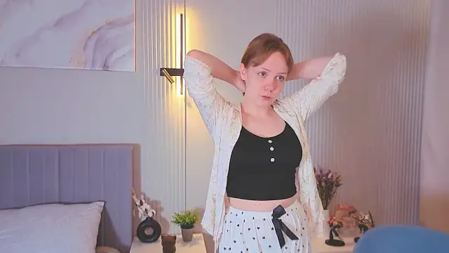 marilynie online show from June 2026 06:03:02 AM