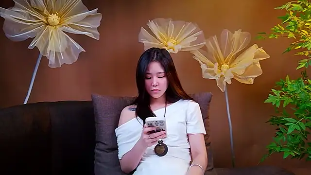 Snapshot of yu598188 chatting on June 2026 03:04:01 AM yu598188 online show from June 2026 03:04:01 AM