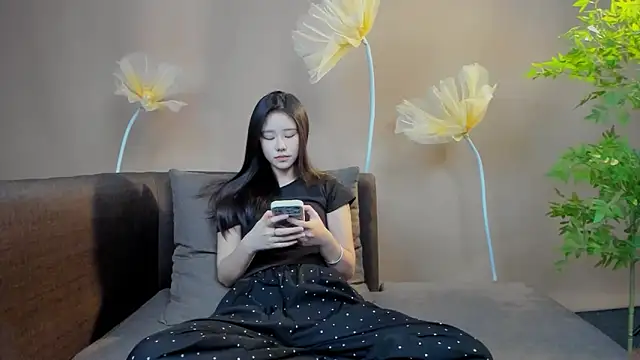Snapshot of yu598188 chatting on June 2026 03:01:02 AM yu598188 online show from June 2026 03:01:02 AM