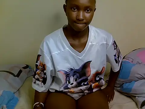 Snapshot of sexxydollyy chatting on July 2026 01:07:01 PM sexxydollyy online show from July 2026 01:07:01 PM