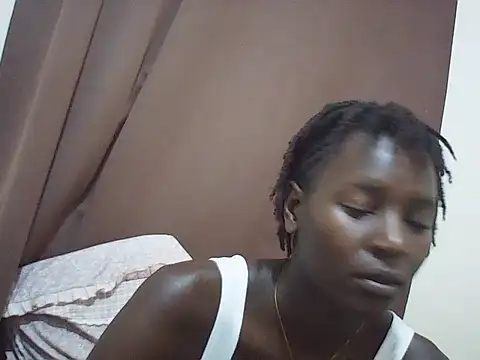 sexy berry5 online show from May 2026 03:05:01 AM