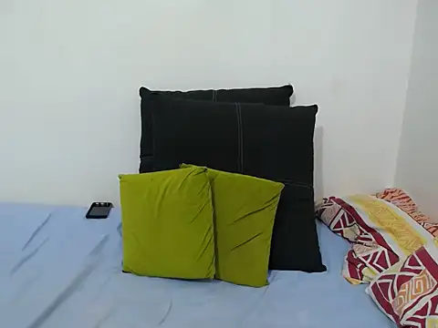 EnchantedVee online show from June 2026 12:54:02 PM