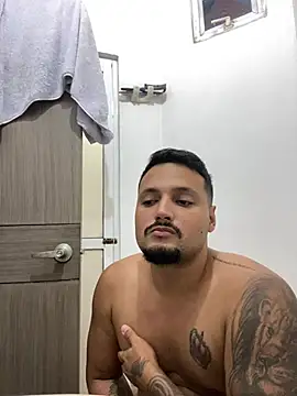 Dominicksa  online show from May 2026 04:12:01 AM