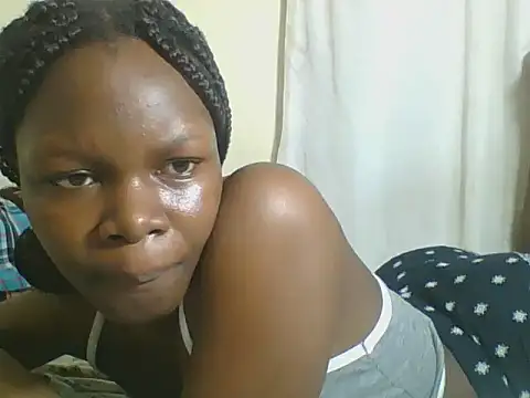 Snapshot of Sweetgal2025 chatting on June 2026 06:45:02 PM Sweetgal2025 online show from June 2026 06:45:02 PM