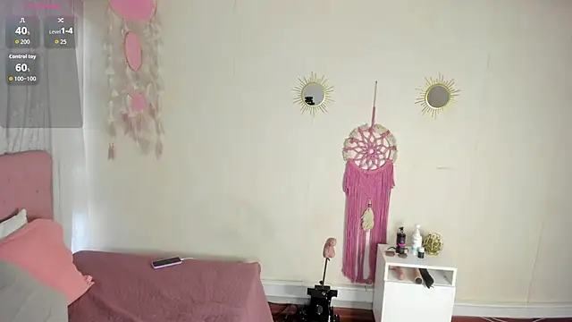 NaughtyMorenna online show from May 2026 08:02:01 PM