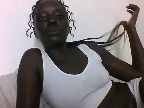 LatishLava online show from May 2026 02:06:02 PM