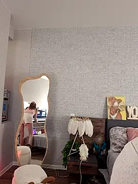 Airy Star online show from June 2026 03:28:01 PM