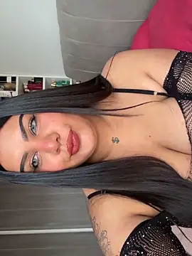 CharlotteFoxx3 online show from May 2026 07:13:02 PM