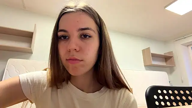 LaurindaStalford online show from July 2026 05:27:02 PM