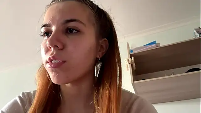 LaurindaStalford online show from July 2026 02:13:01 PM