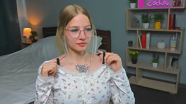 DeniseMekus online show from May 2026 10:10:01 AM