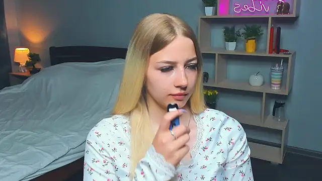 DeniseMekus online show from May 2026 10:10:02 AM