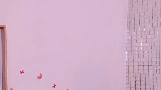 Snapshot of Daisy_Blush chatting on June 2026 04:10:01 AM Daisy Blush online show from June 2026 04:10:01 AM