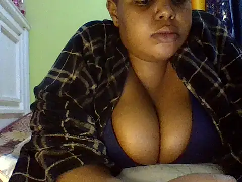 sexychubby22 online show from May 2026 11:32:02 PM