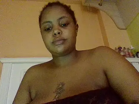 sexychubby22 online show from May 2026 02:35:02 PM