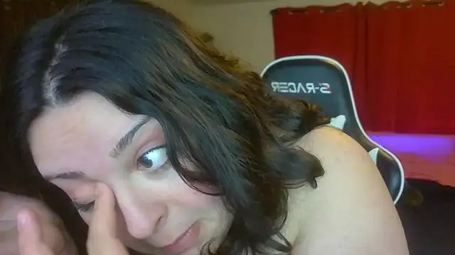 Snapshot of squishkink chatting on May 2026 02:05:01 PM squishkink online show from May 2026 02:05:01 PM