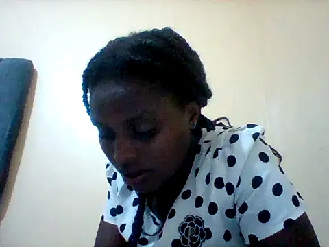 liligal online show from May 2026 06:50:01 PM