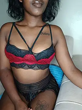 spicelovena online show from May 2026 08:07:02 PM