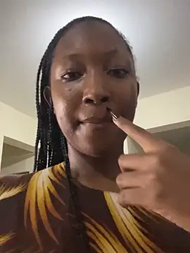 KittyKissess online show from May 2026 08:18:02 PM