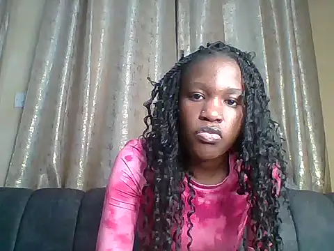 Snapshot of Sexy_dotta chatting on June 2026 07:59:02 PM Sexy dotta online show from June 2026 07:59:02 PM