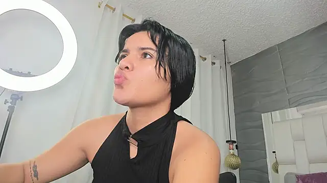Snapshot of Lia__Kalifa chatting on May 2026 03:24:01 AM Lia Kalifa online show from May 2026 03:24:01 AM