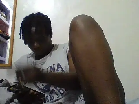 yourdreamgirlT online show from June 2026 12:48:02 AM