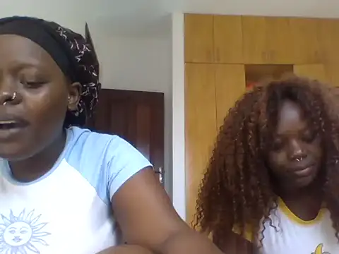 Snapshot of sexybaddies20 chatting on July 2026 07:04:02 AM sexybaddies20 online show from July 2026 07:04:02 AM
