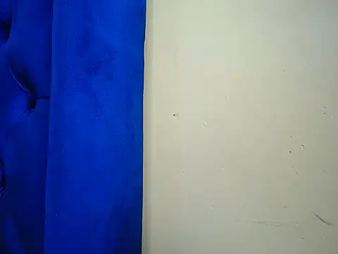 Petitebaibe23 online show from May 2026 01:36:01 AM
