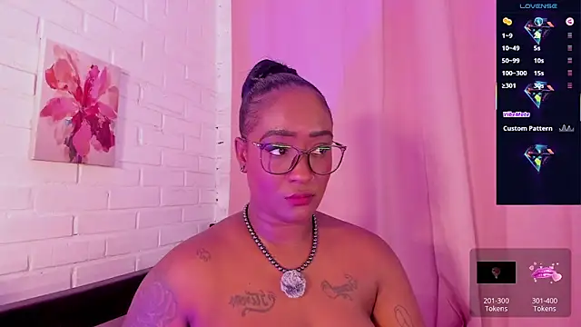 alison daniels  online show from November 2025 05:28:01 PM